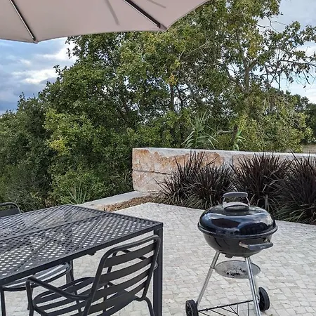 Holiday home Modern And Spacious Cork House With Private Valley View *