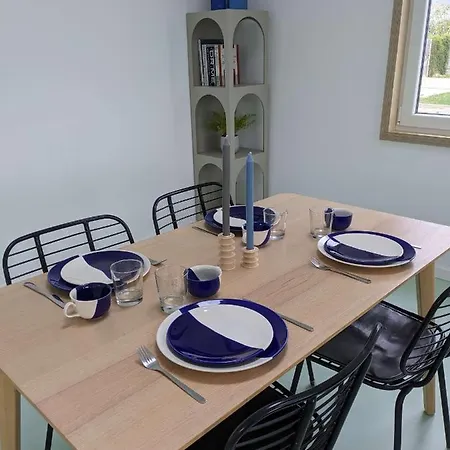 Holiday home Modern And Spacious Cork House With Private Valley View